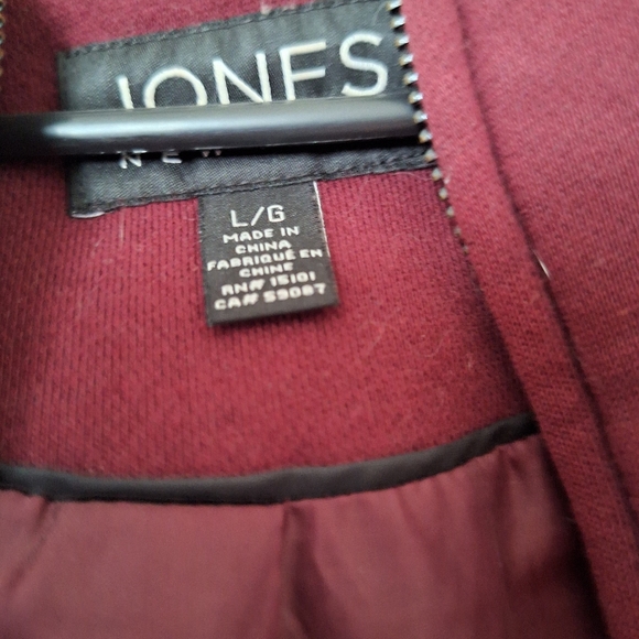 Jones size large coat - Picture 4 of 4